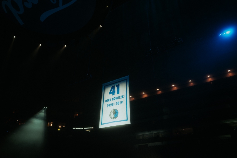 Vom 03.01.–08.01.2022 in Dallas für das Jersey Retirement von Dirk Nowitzki bei den Dallas Mavericks.