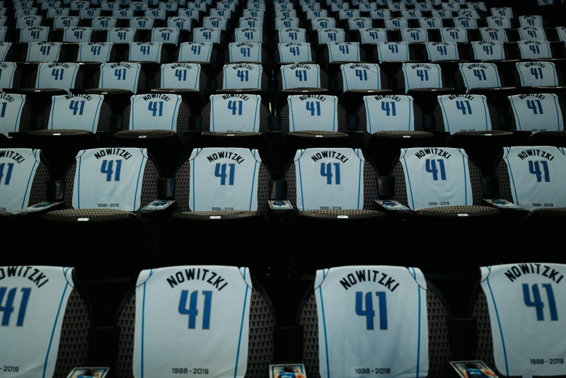 Vom 03.01.–08.01.2022 in Dallas für das Jersey Retirement von Dirk Nowitzki bei den Dallas Mavericks.